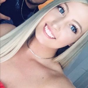 Meet your Posher, Paige